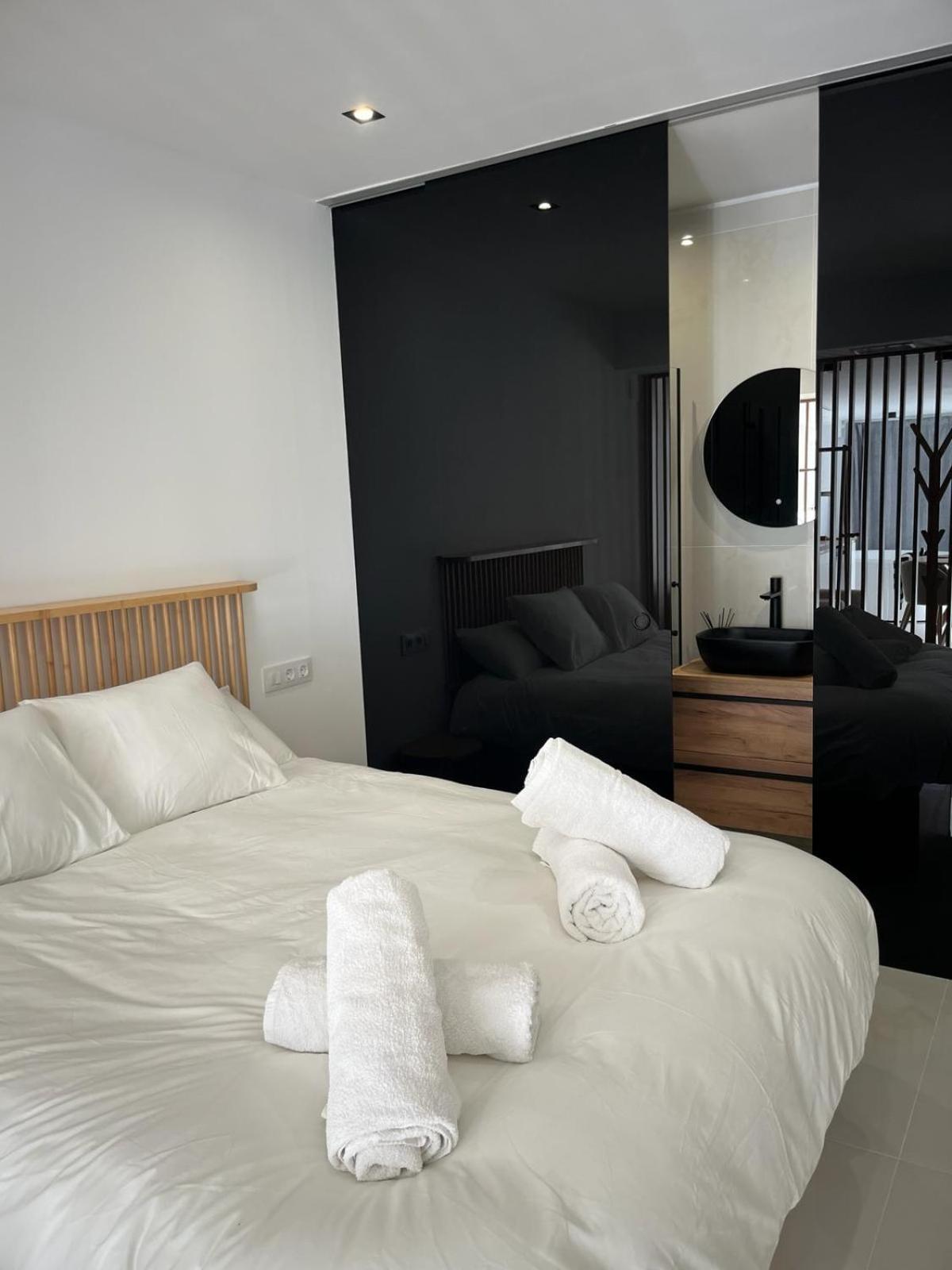 Suite Playamar Con Jacuzzi Torremolinos Eksteriør billede