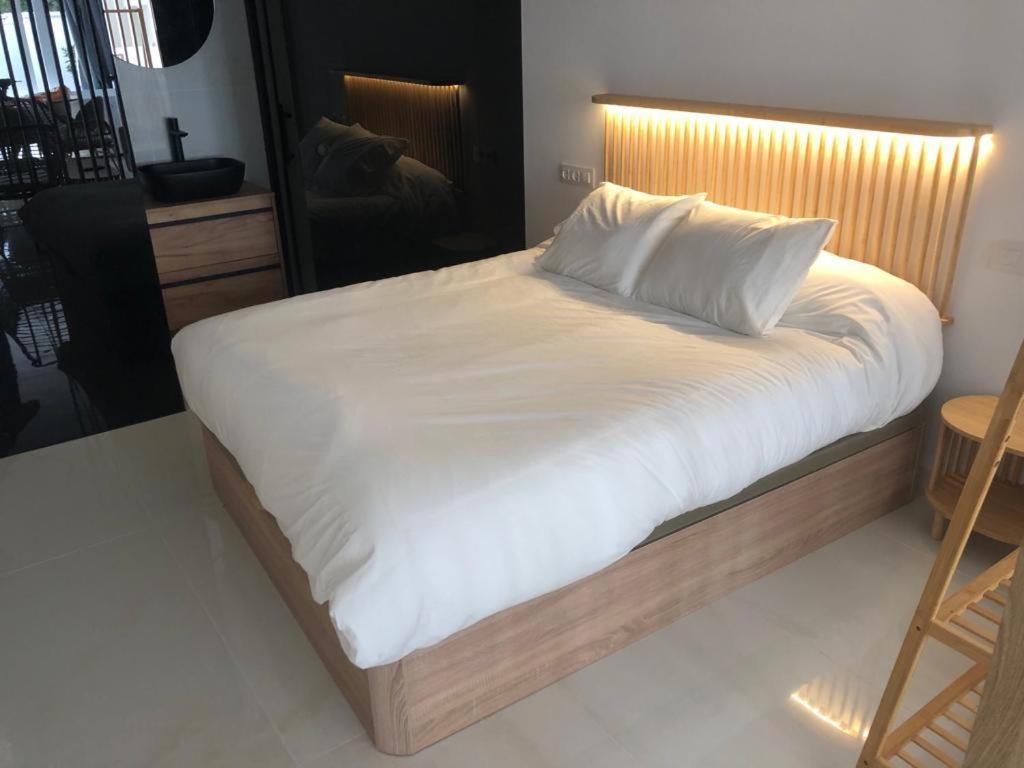 Suite Playamar Con Jacuzzi Torremolinos Eksteriør billede