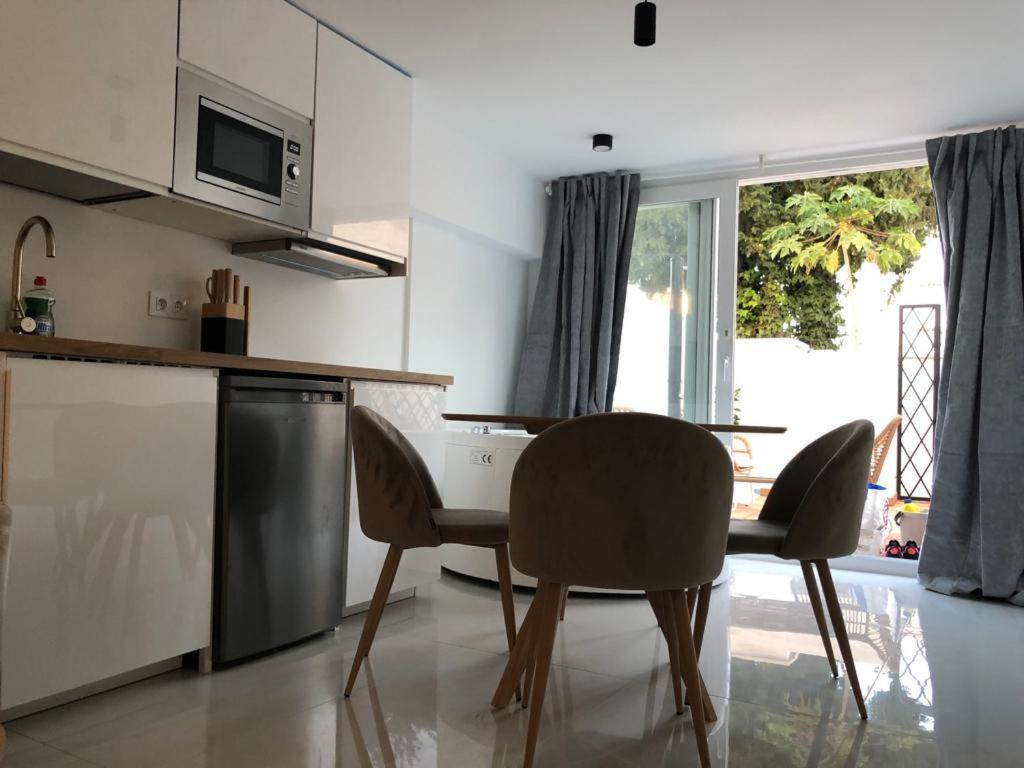 Suite Playamar Con Jacuzzi Torremolinos Eksteriør billede