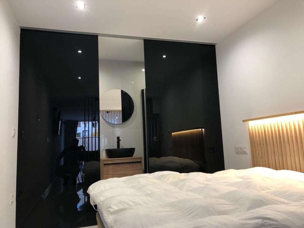 Suite Playamar Con Jacuzzi Torremolinos Eksteriør billede